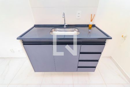 Sala/Cozinha de apartamento para alugar com 1 quarto, 25m² em Guaianases, São Paulo