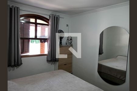 Casa à venda com 3 quartos, 180m² em Jardim Samara, São Paulo