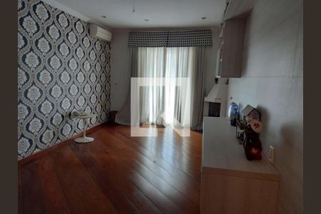 Casa à venda com 4 quartos, 557m² em Jardim Panorama, São Paulo
