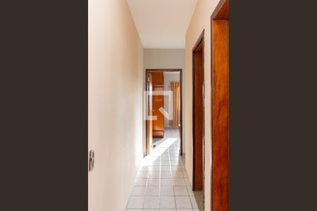 Corredor Superior de casa à venda com 3 quartos, 101m² em Brasilândia, São Paulo