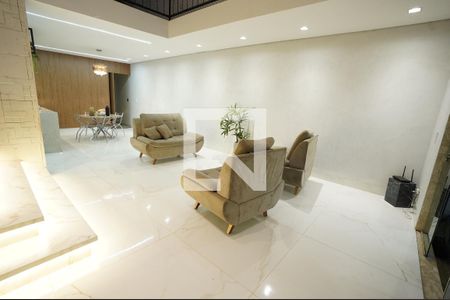 Casa à venda com 3 quartos, 360m² em Jardim Balneario Meia Ponte, Goiânia