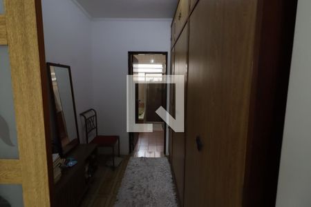 Closet da suíte 1 de casa à venda com 6 quartos, 418m² em City Bussocaba, Osasco