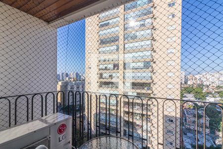 Sacada de apartamento à venda com 2 quartos, 70m² em Vila Olímpia, São Paulo