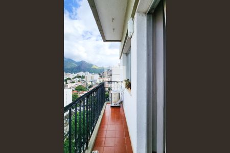 Varanda  de apartamento à venda com 2 quartos, 54m² em Vila Isabel, Rio de Janeiro
