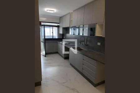 Cozinha de apartamento para alugar com 3 quartos, 185m² em Real Parque, São Paulo