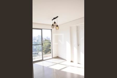 Detalhe - Sala e Sala de Jantar de apartamento à venda com 2 quartos, 41m² em Vila Albertina, São Paulo