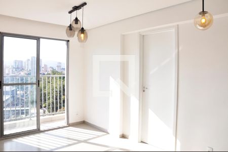 Detalhe - Sala e Sala de Jantar de apartamento à venda com 2 quartos, 41m² em Vila Albertina, São Paulo