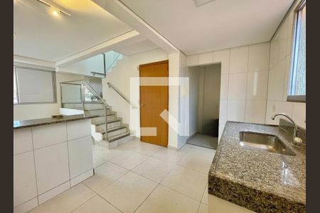 Apartamento à venda com 3 quartos, 164m² em Renascença, Belo Horizonte