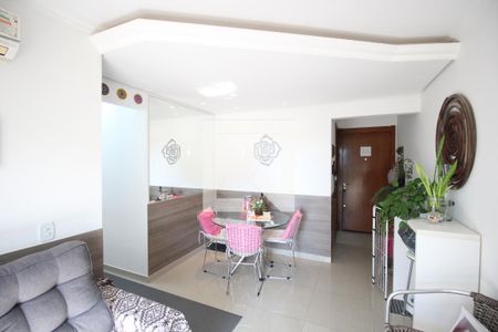 Apartamento à venda com 2 quartos, 58m² em Jardim Carvalho, Porto Alegre