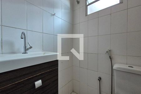 Lavabo  de casa à venda com 2 quartos, 120m² em Residencial Cosmos, Campinas