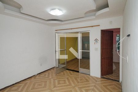Sala de casa para alugar com 2 quartos, 100m² em Paciência, Rio de Janeiro