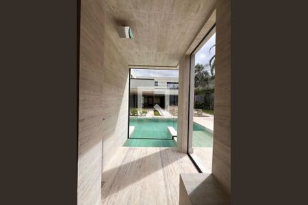 Piscina de casa de condomínio à venda com 5 quartos, 510m² em Alphaville Residencial Um, Barueri