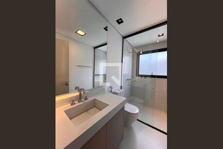 Banheiro de casa de condomínio à venda com 5 quartos, 510m² em Alphaville Residencial Um, Barueri
