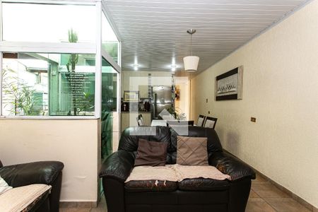 Sala de casa à venda com 3 quartos, 160m² em São Lucas, São Paulo