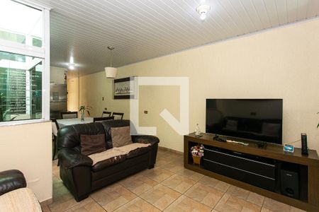 Sala de casa à venda com 3 quartos, 160m² em São Lucas, São Paulo