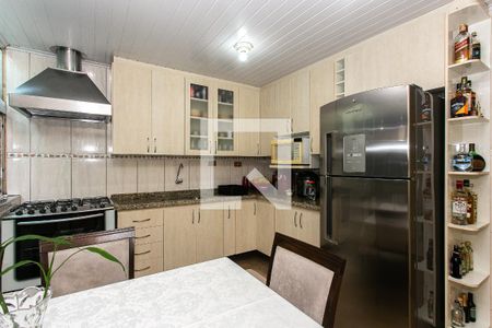 Cozinha de casa à venda com 3 quartos, 160m² em São Lucas, São Paulo