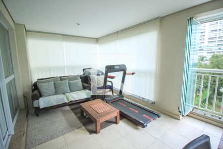 Apartamento à venda com 4 quartos, 206m² em Água Rasa, São Paulo