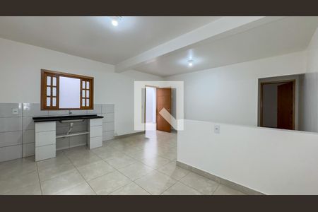 Sala e Cozinha de casa para alugar com 1 quarto, 50m² em Jardim São Luís, São Paulo