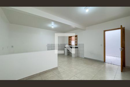 Sala e Cozinha de casa para alugar com 1 quarto, 50m² em Jardim São Luís, São Paulo