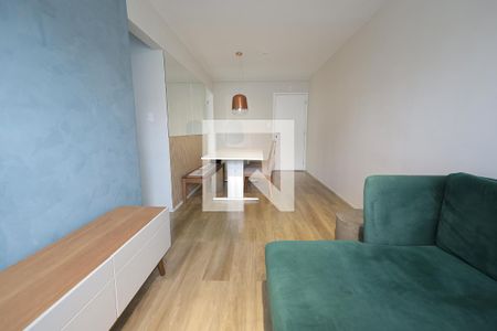 Sala de apartamento para alugar com 3 quartos, 62m² em Jardim Utinga, Santo André
