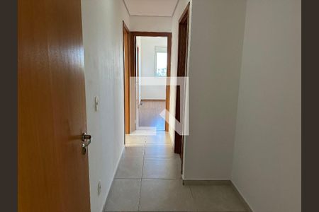 Acesso aos quartos de apartamento para alugar com 3 quartos, 156m² em Tamboré, Santana de Parnaíba