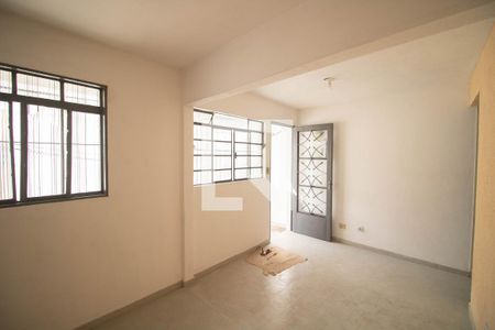 Sala de casa para alugar com 2 quartos, 70m² em Jardim Peri, São Paulo