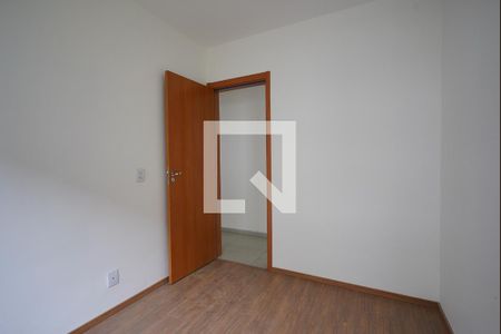 Quarto 2 de apartamento para alugar com 2 quartos, 49m² em Guarujá, Porto Alegre