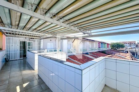 Varanda de casa para alugar com 2 quartos, 137m² em Penha de França, São Paulo