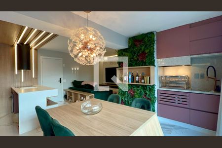 Varanda de apartamento à venda com 2 quartos, 71m² em Jardins, São Paulo