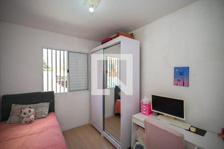 Quarto 1 de apartamento para alugar com 2 quartos, 47m² em Parque Pinheiros, Taboão da Serra