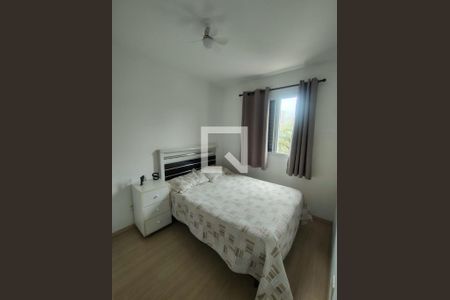 Quarto de apartamento para alugar com 2 quartos, 50m² em Vila das Palmeiras, Guarulhos