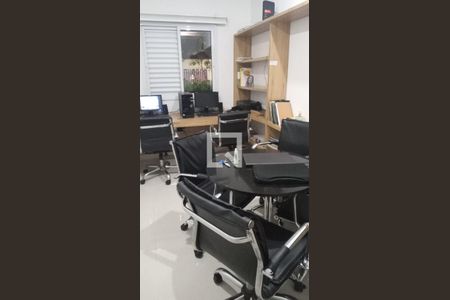 Quarto de apartamento para alugar com 2 quartos, 50m² em Vila das Palmeiras, Guarulhos
