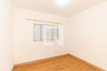 Quarto 2 de casa para alugar com 2 quartos, 150m² em Vila California, São Paulo