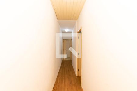 Corredor de casa para alugar com 2 quartos, 150m² em Vila California, São Paulo