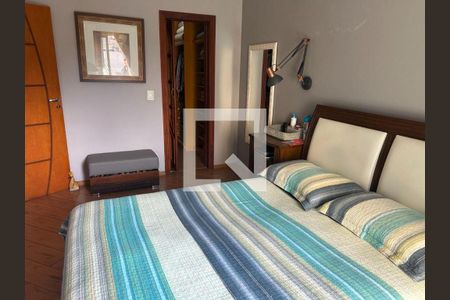 Casa à venda com 4 quartos, 302m² em Vila Marlene, São Bernardo do Campo