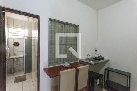 Sala/Quarto de kitnet/studio para alugar com 1 quarto, 26m² em Vila Lemos, Campinas
