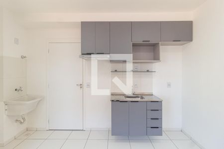 Sala/Cozinha de apartamento para alugar com 2 quartos, 35m² em Vila Sul Americana, Carapicuíba