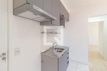 Sala/Cozinha de apartamento para alugar com 2 quartos, 35m² em Vila Sul Americana, Carapicuíba