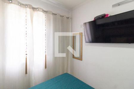 Quarto 2 de apartamento para alugar com 2 quartos, 47m² em Ayrosa, Osasco