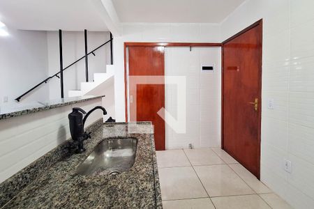 Cozinha de casa para alugar com 1 quarto, 50m² em Engenho do Mato, Niterói