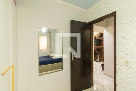 Quarto 1 de casa de condomínio à venda com 2 quartos, 75m² em Tatuquara, Curitiba