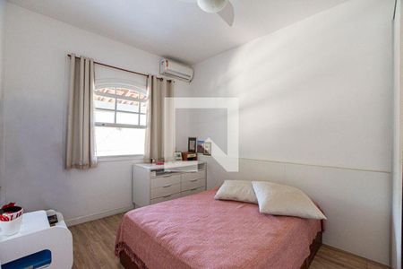 Casa à venda com 5 quartos, 360m² em São Francisco, Niterói