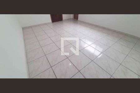 Casa para alugar com 2 quartos, 95m² em Km 18, Osasco