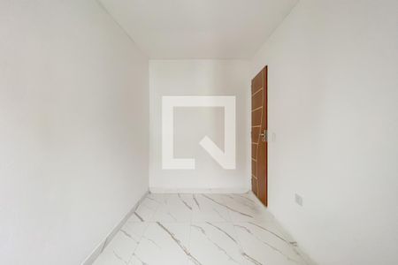Quarto 2 de casa para alugar com 2 quartos, 95m² em Km 18, Osasco