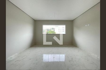 Casa à venda com 2 quartos, 113m² em Vila Zulmira, São Paulo