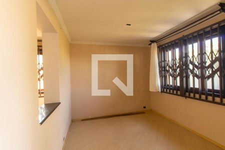 Sala de casa à venda com 3 quartos, 270m² em Capão Raso, Curitiba