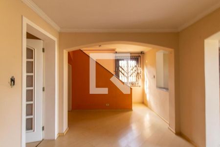 Sala de casa à venda com 3 quartos, 270m² em Capão Raso, Curitiba