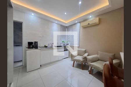 Sala/Cozinha de apartamento à venda com 1 quarto, 26m² em Centro, Rio de Janeiro
