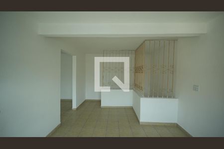 Quarto 1 de casa para alugar com 2 quartos, 60m² em Santa Terezinha, Santo André