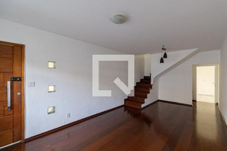 Sala de casa à venda com 3 quartos, 170m² em Vila Salete, São Paulo